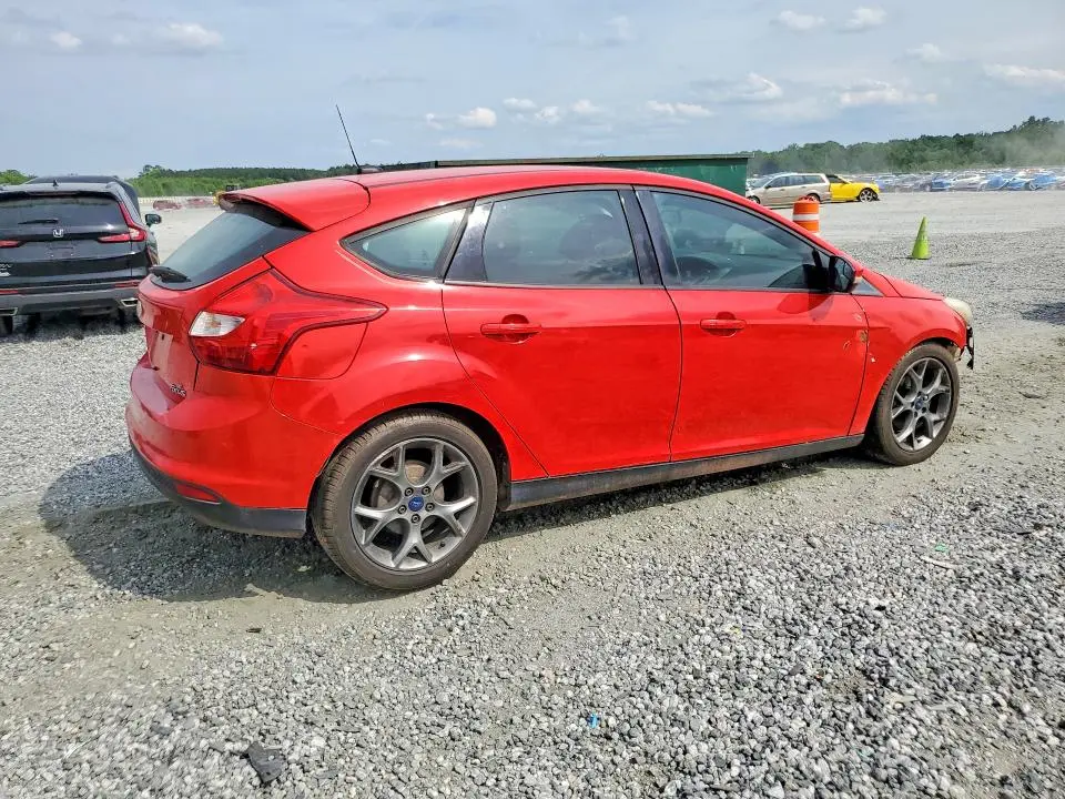 2013 FORD FOCUS SE  