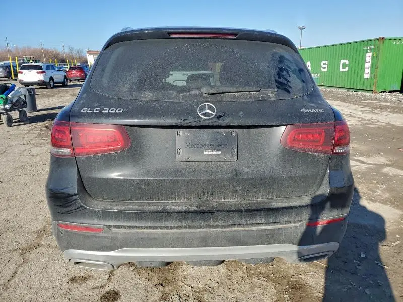 2022 MERCEDES-BENZ GLC 300 4MATIC  