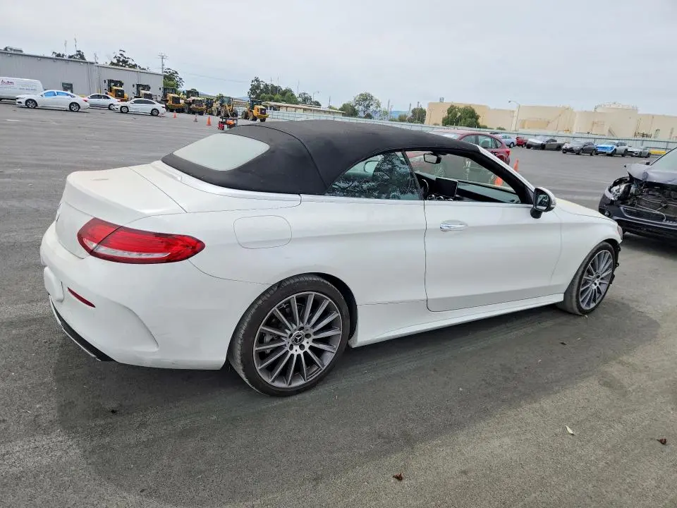 2018 MERCEDES-BENZ C 300  