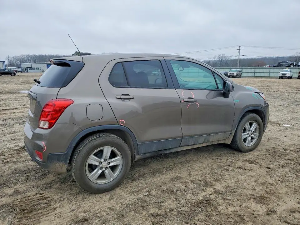 2021 CHEVROLET TRAX LS  