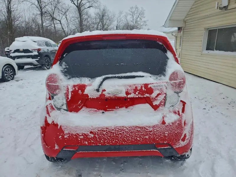 2015 CHEVROLET SPARK 1LT  