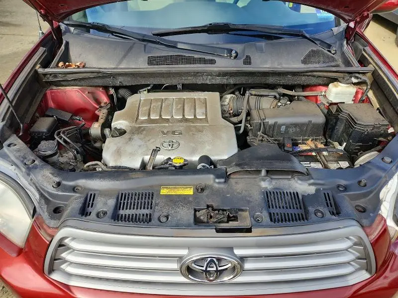 2010 TOYOTA HIGHLANDER BASE  