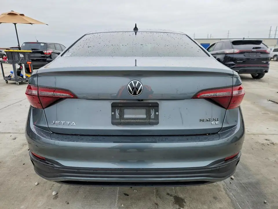 2024 VOLKSWAGEN JETTA SE  
