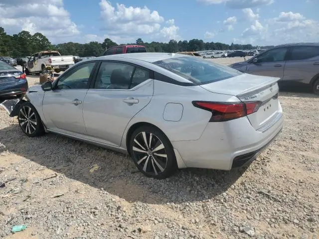 2022 NISSAN ALTIMA SR  