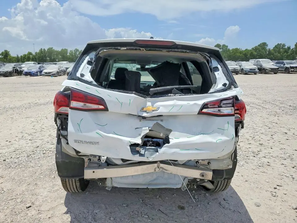 2022 CHEVROLET EQUINOX LS  