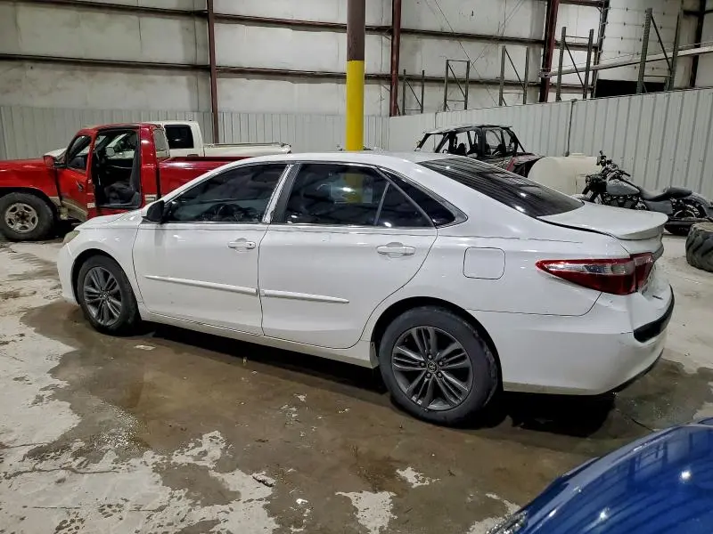 2016 TOYOTA CAMRY   