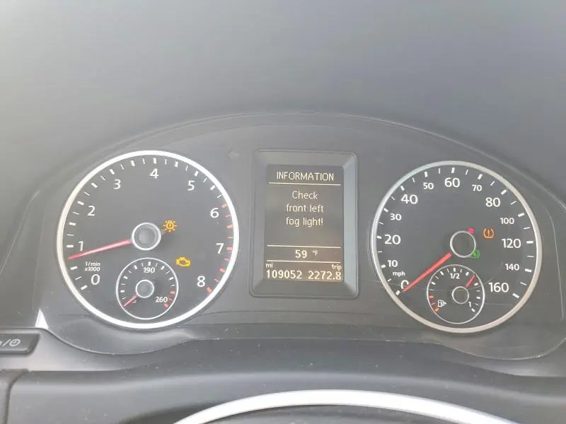 2013 VOLKSWAGEN TIGUAN S  