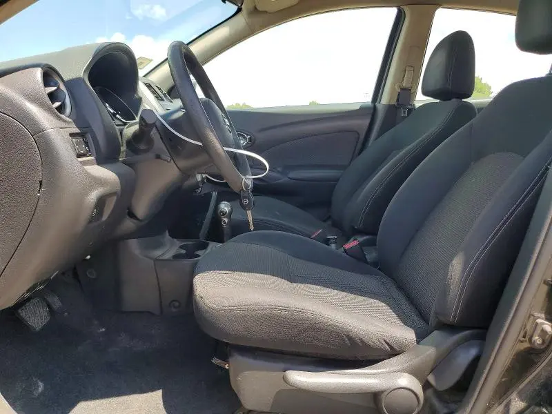 2014 NISSAN VERSA 1.6 SV  