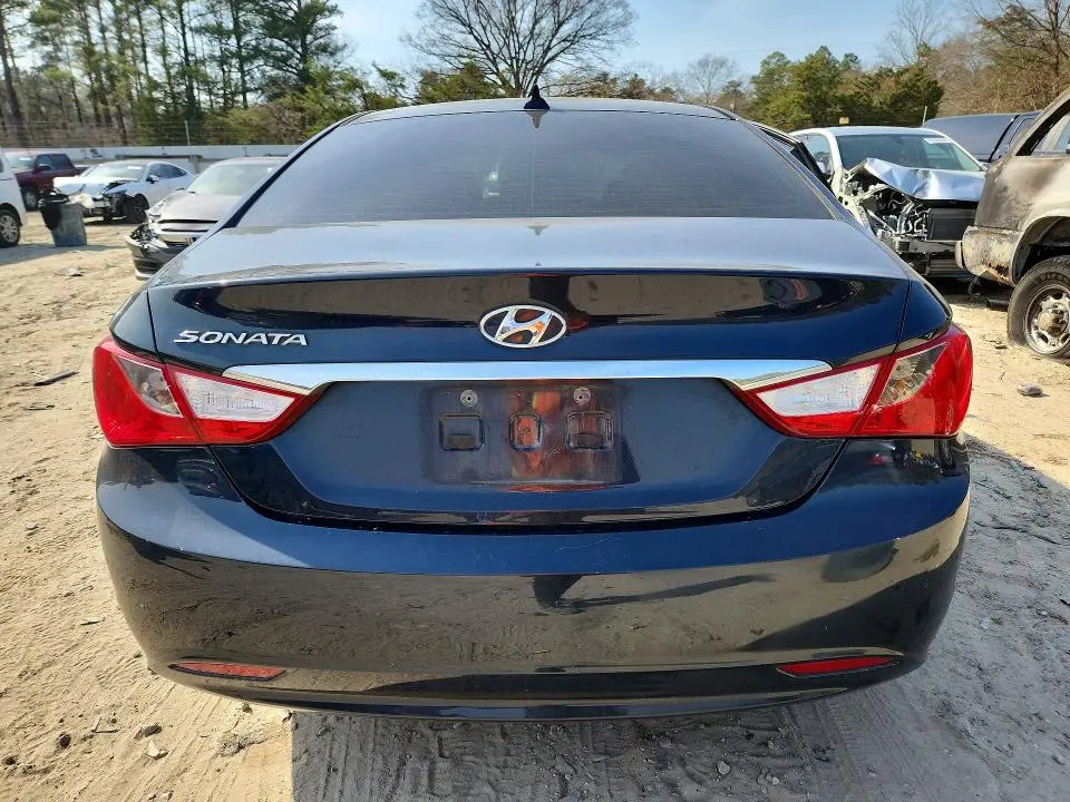 2012 HYUNDAI SONATA GLS  