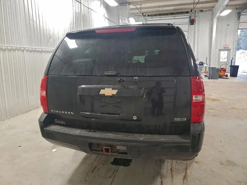 2011 CHEVROLET SUBURBAN K1500 LT  