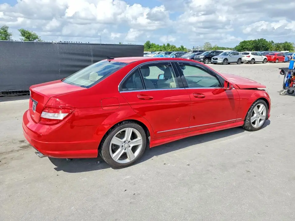 2010 MERCEDES-BENZ C 300  