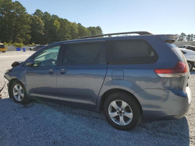 2014 TOYOTA SIENNA LE