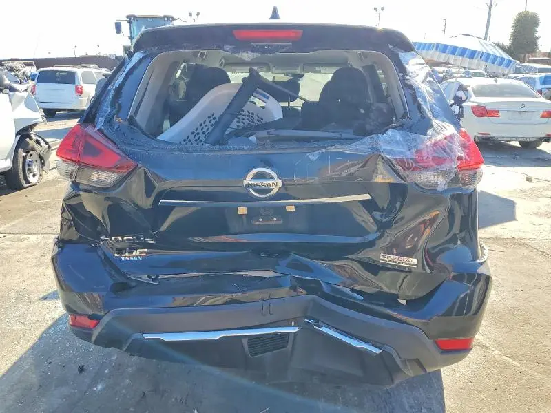 2019 NISSAN ROGUE S  