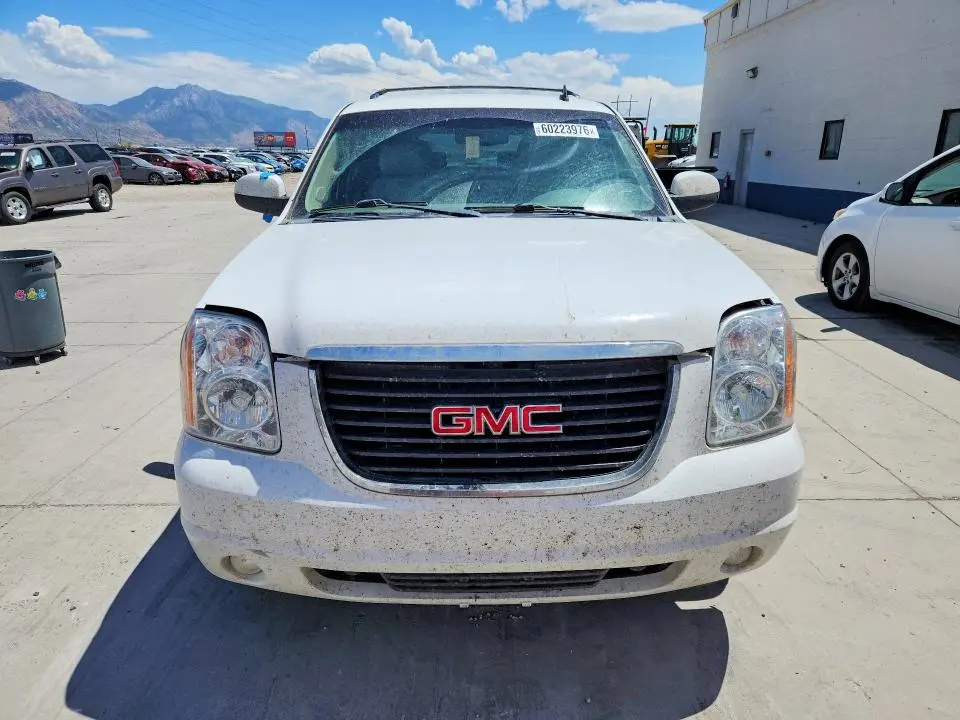2012 GMC YUKON XL K1500 SLT  