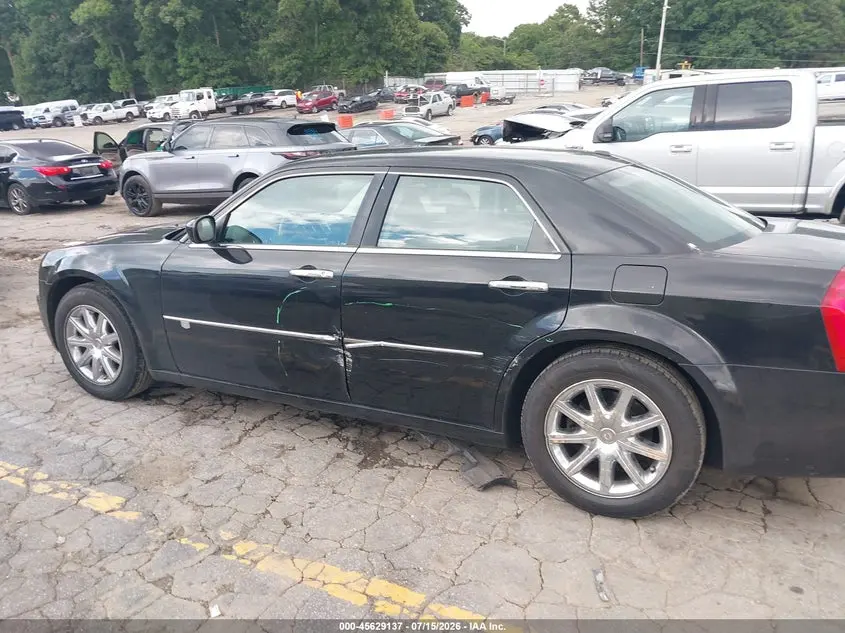 2010 CHRYSLER 300C HEMI