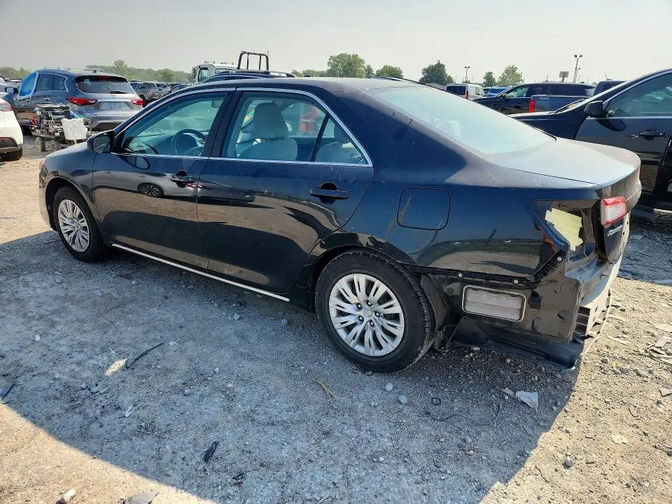 2013 TOYOTA CAMRY LE  