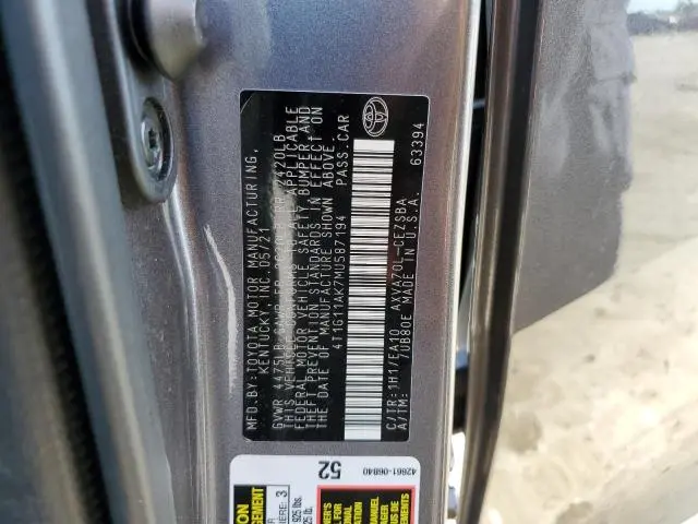 2021 TOYOTA CAMRY SE  