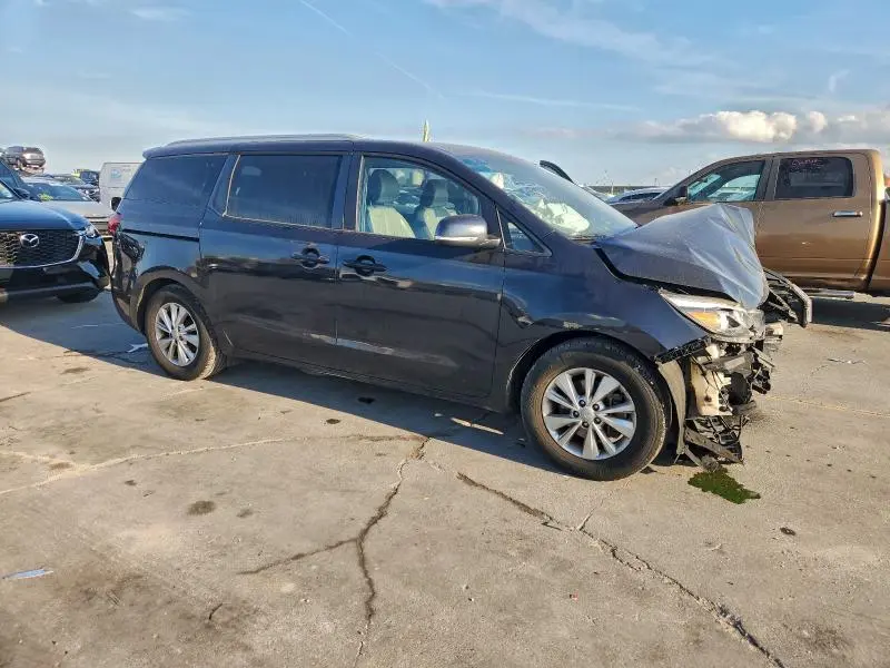 2017 KIA SEDONA LX  