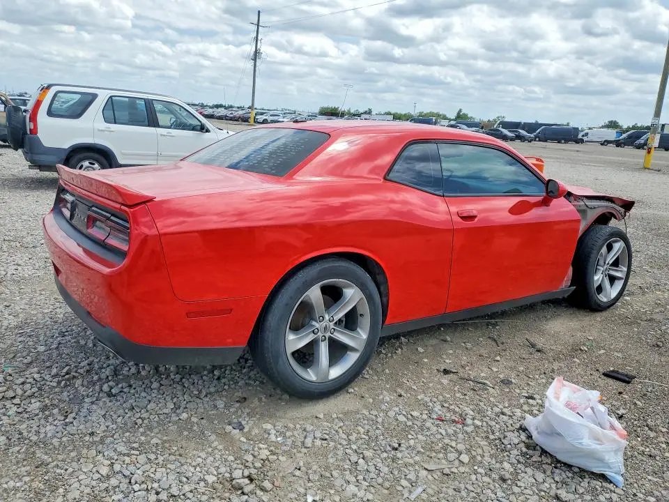 2018 DODGE CHALLENGER SXT  
