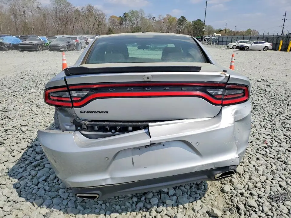 2021 DODGE CHARGER SXT  