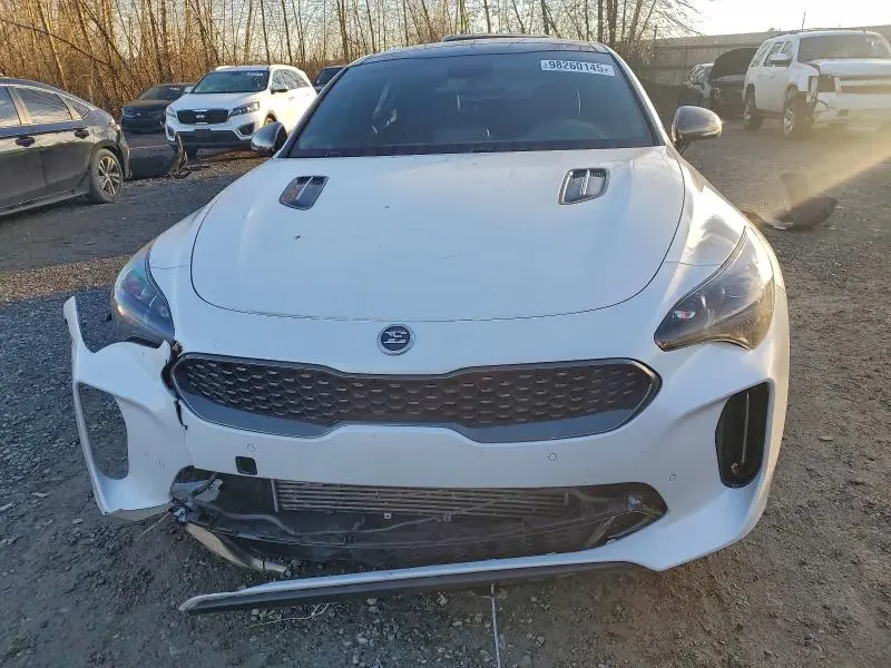 2018 KIA STINGER GT1  
