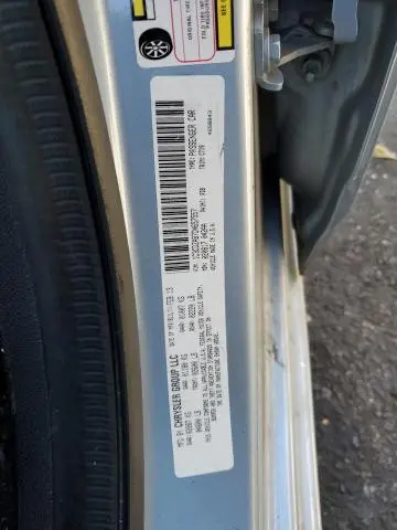 2013 DODGE AVENGER SE  