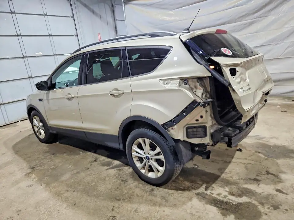 2018 FORD ESCAPE SEL  