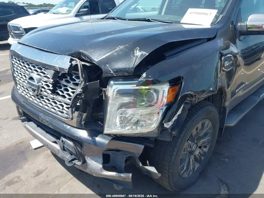 2017 NISSAN TITAN PLATINUM RESERVE