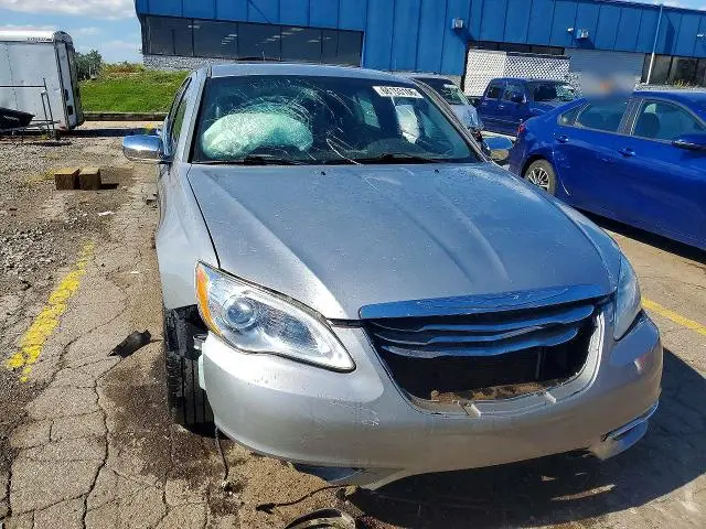 2013 CHRYSLER 200 LIMITED  