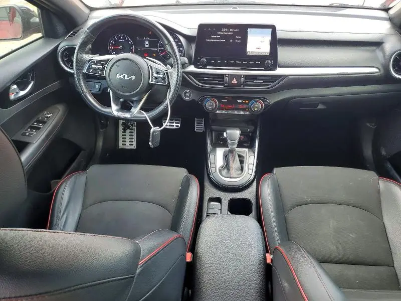 2023 KIA FORTE GT  