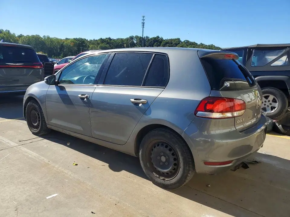 2013 VOLKSWAGEN GOLF   
