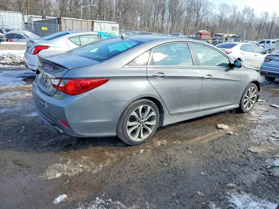 2014 HYUNDAI SONATA SE  