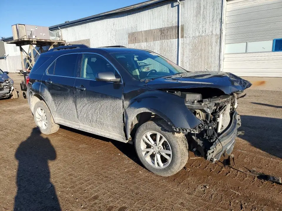 2017 CHEVROLET EQUINOX LT  