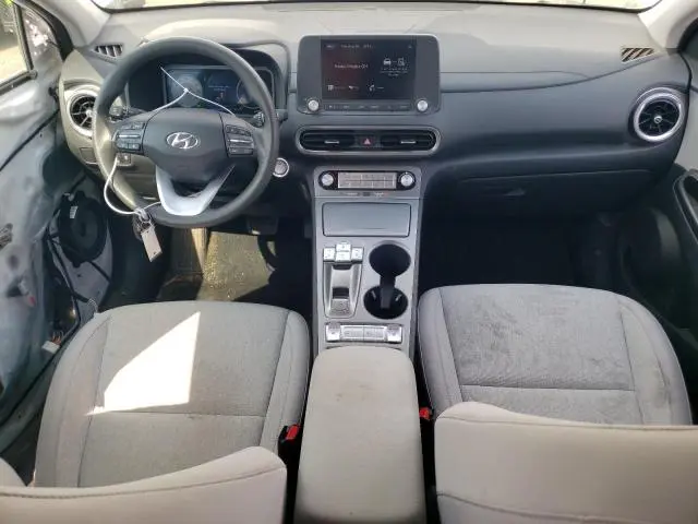 2023 HYUNDAI KONA SE  