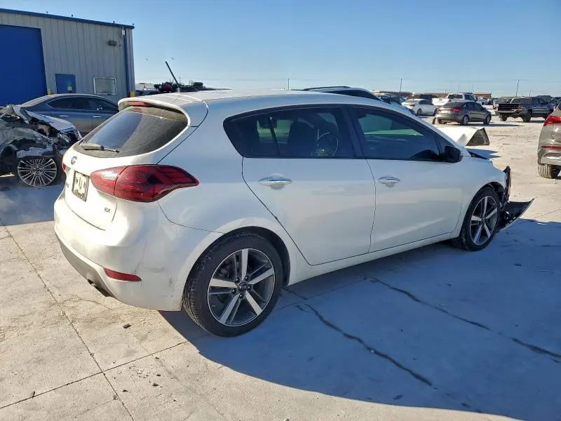 2017 KIA FORTE EX  