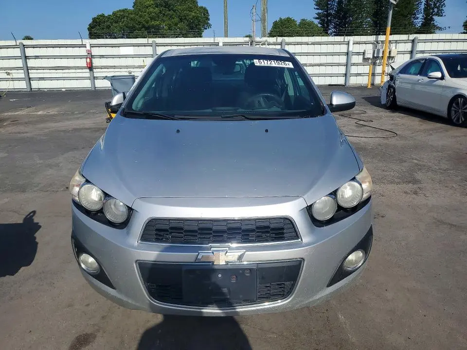 2013 CHEVROLET SONIC LT  