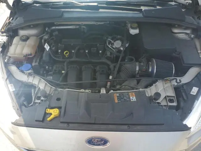 2018 FORD FOCUS SE  