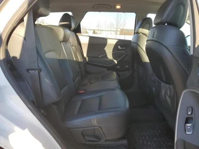 2018 HYUNDAI SANTA FE SE