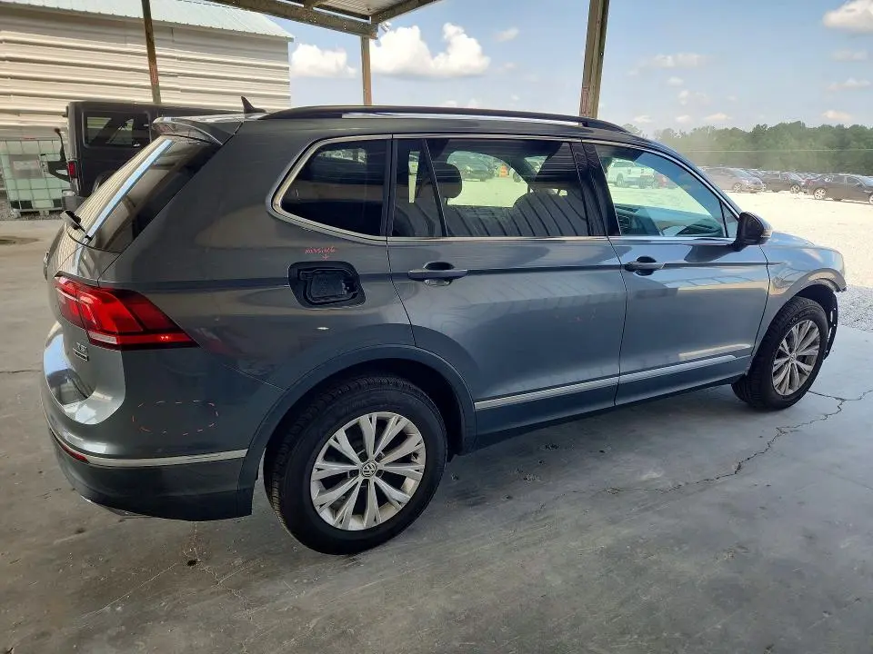 2018 VOLKSWAGEN TIGUAN SE  