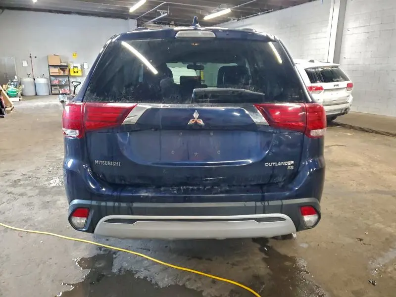 2019 MITSUBISHI OUTLANDER SE  