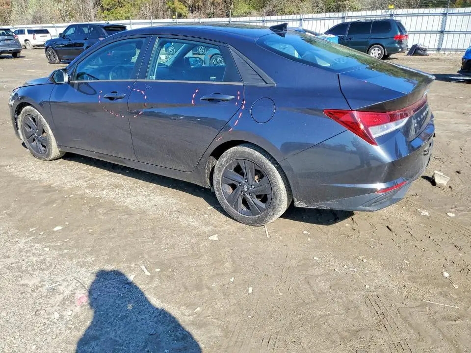 2021 HYUNDAI ELANTRA SEL  