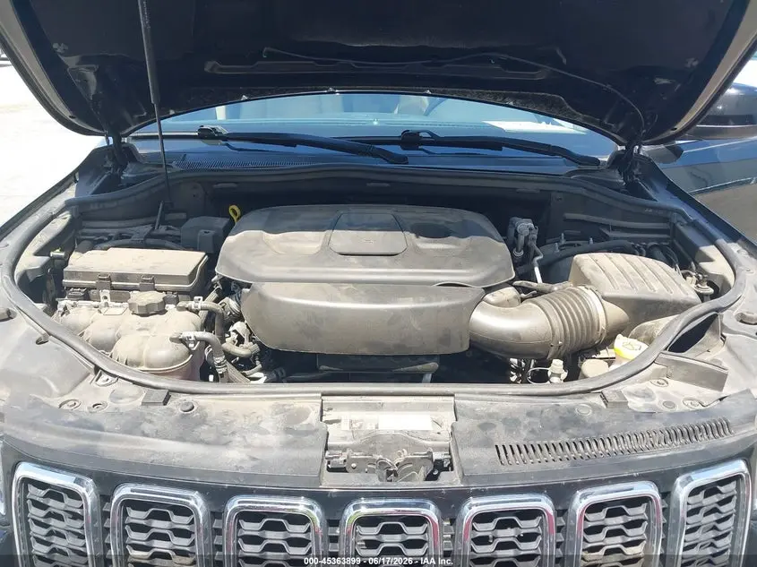 2019 JEEP GRAND CHEROKEE LAREDO E 4X4