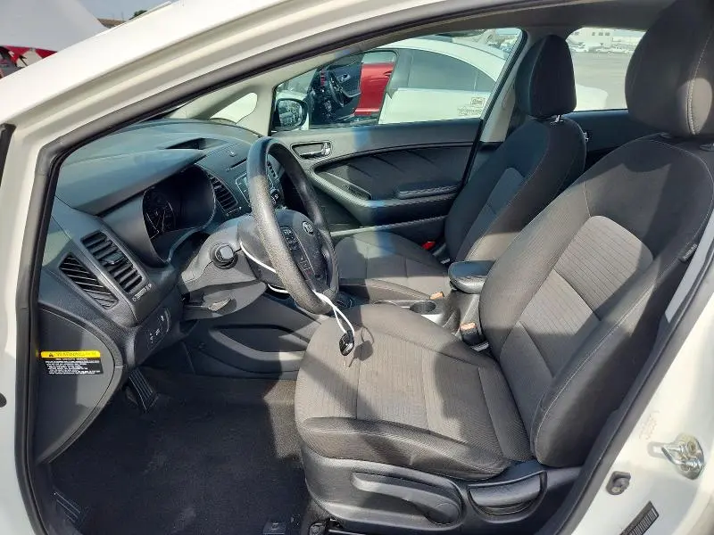 2016 KIA FORTE LX   