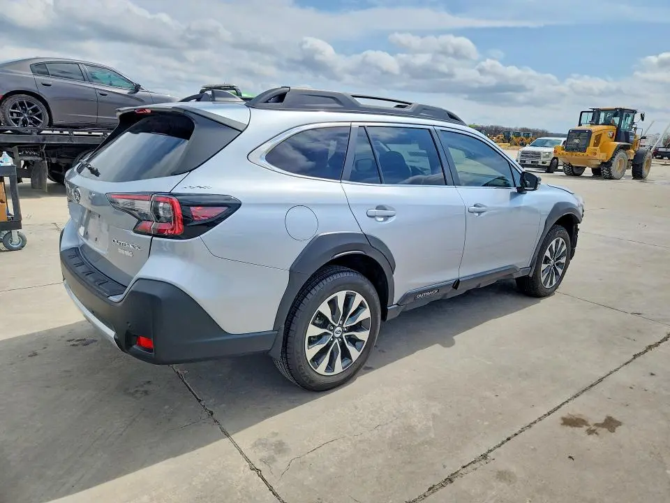 2025 SUBARU OUTBACK LIMITED  