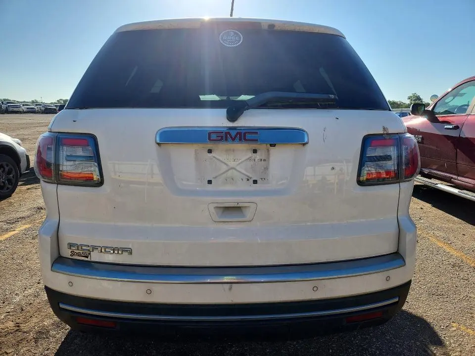 2014 GMC ACADIA SLE  