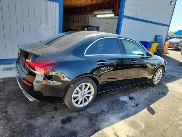 2019 MERCEDES-BENZ A 220  