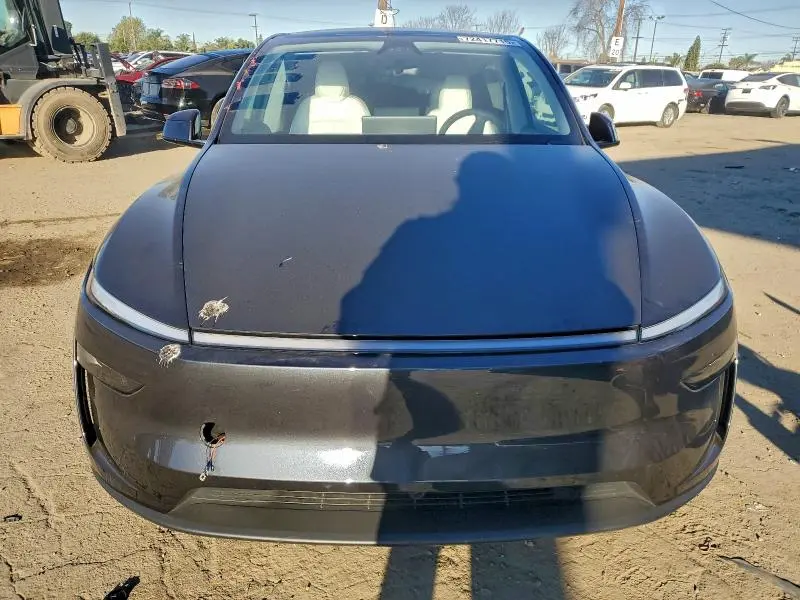 2026 TESLA MODEL Y   