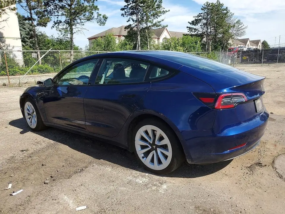2022 TESLA MODEL 3   