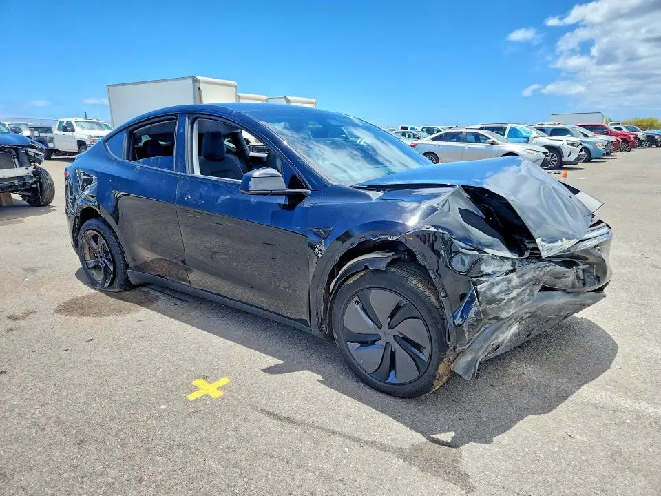 2026 TESLA MODEL Y   