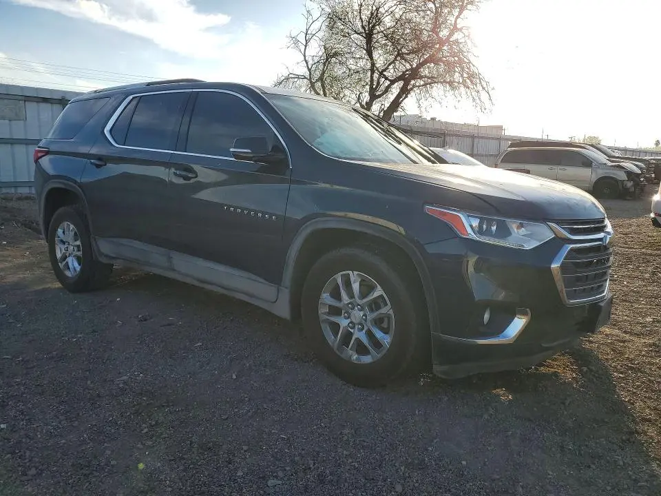2018 CHEVROLET TRAVERSE LT  